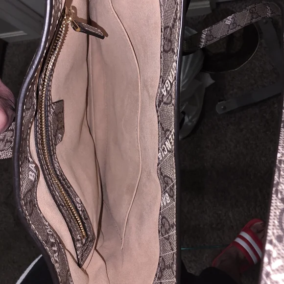 Balenciaga x Gucci Calab.Beige Shoulder Bag. NWOT. - Picture 6 of 14